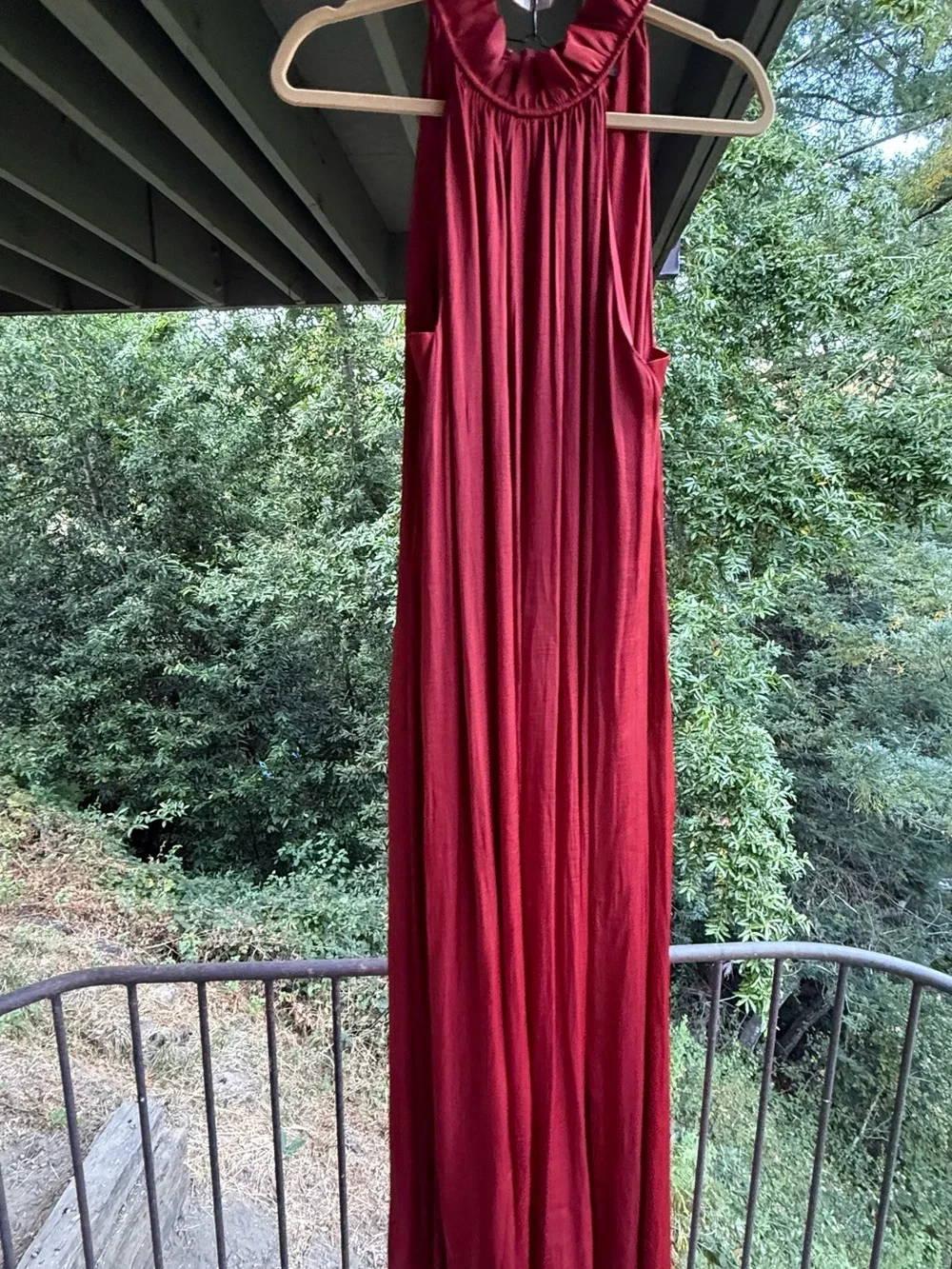 Red Sleeveless Maxi dress - Elegant Comfort